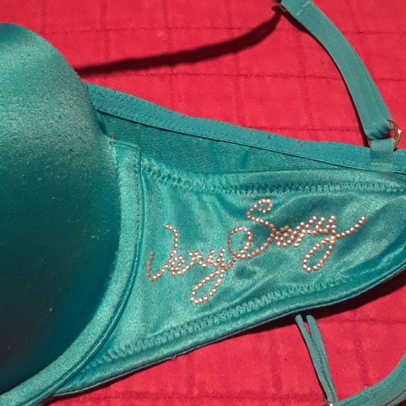 Victoria's Secret Other - VICTORIA SECRET BRA